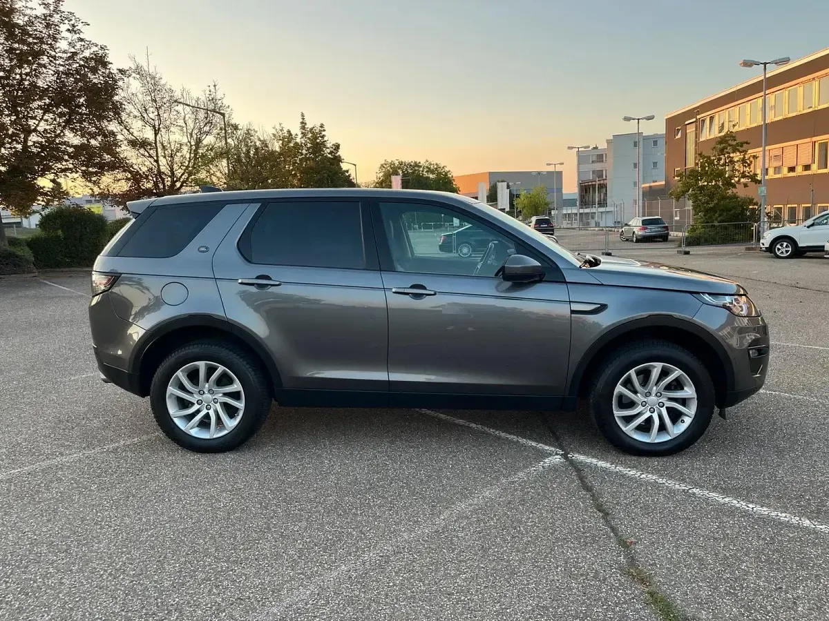 Gebraucht Land Rover Discovery Sport 180 PS (132 kW) 2018 Braun SUV