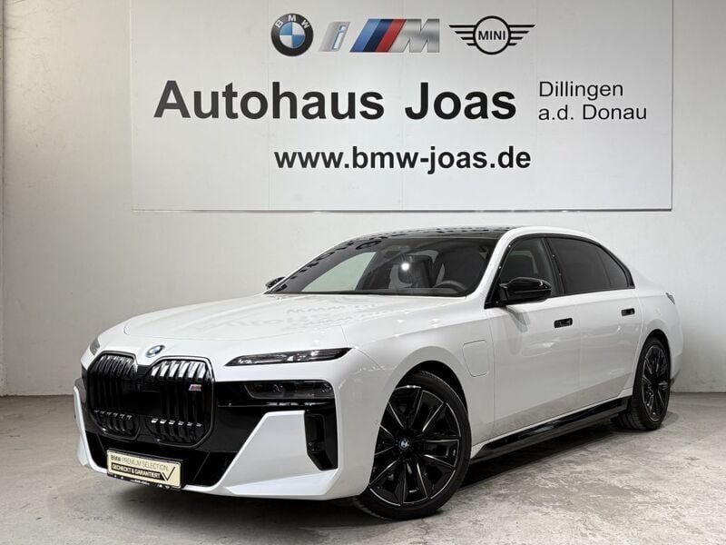 Mineralweiß Gebraucht 2024 BMW M760e Sport Line Limousine | 123.800 € (Fairer Preis) - Bild 1/4