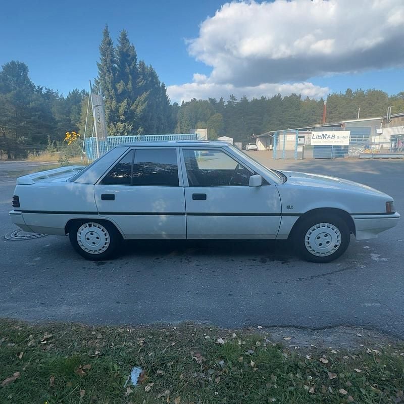 Gebraucht Mitsubishi Galant 82 PS (60 kW) 1986 Weiß Limousine