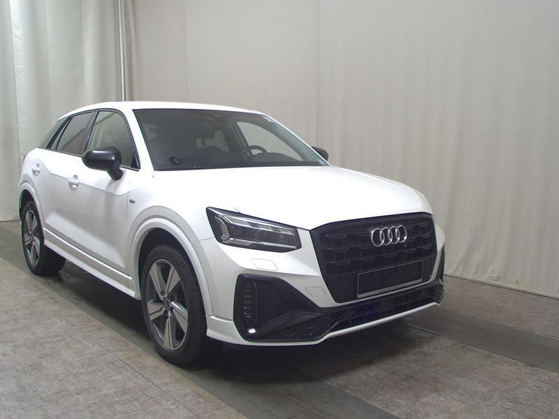 Gebraucht Audi Q2 S-Line 150 PS (110 kW) 2022 Weiss SUV