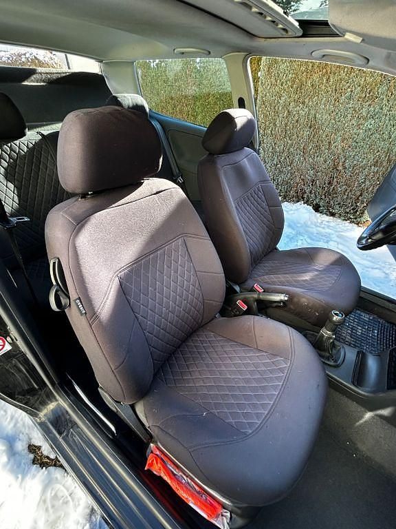 Gebraucht VW Polo 50 PS (36 kW) 2001 Schwarz Limousine