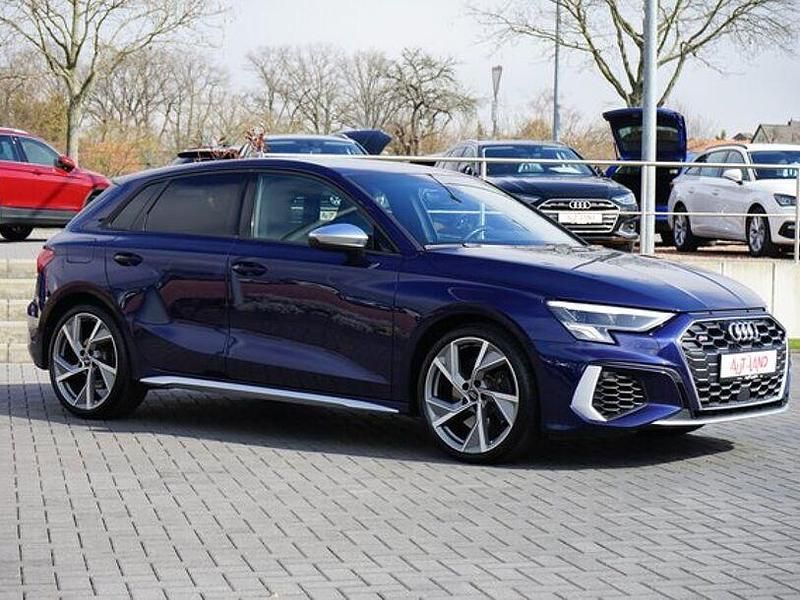 Gebraucht Audi S3 Ambiente 310 PS (228 kW) 2022 Andere Limousine