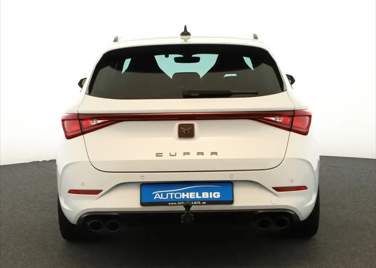 Gebraucht Cupra Leon VZ 310 PS (228 kW) 2023 Nevada whitemetallic
