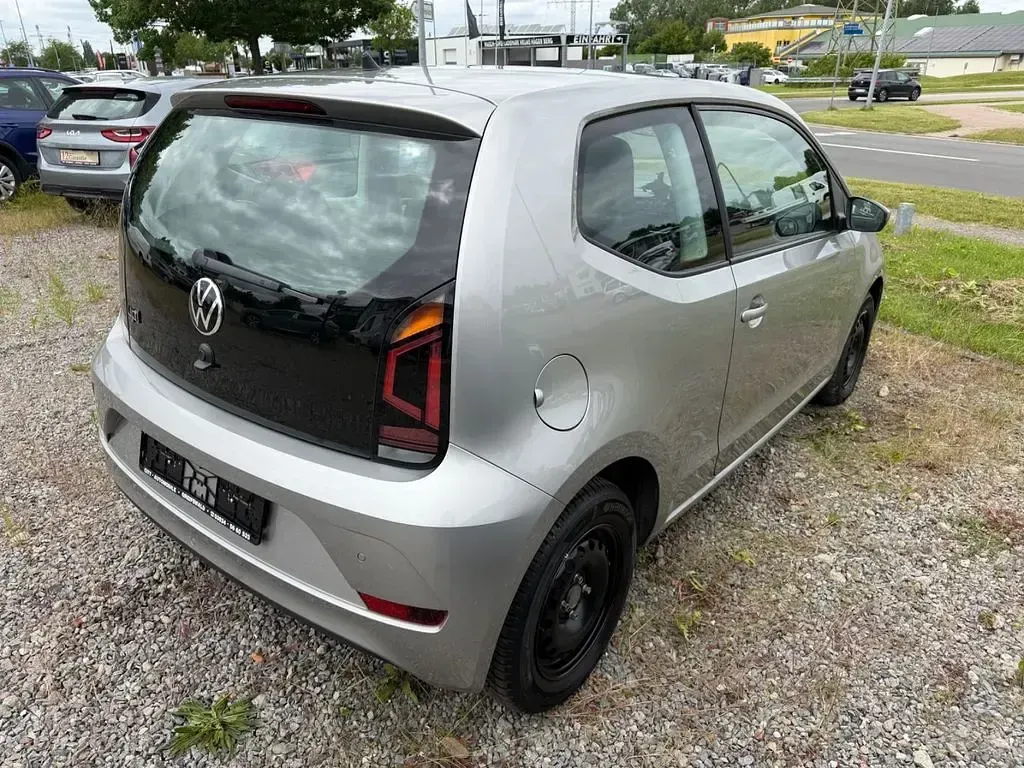 Gebraucht VW up! Basis 65 PS (47 kW) 2023 Silber Kleinwagen