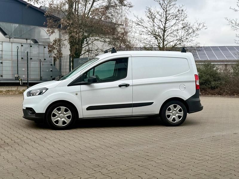 Gebraucht Ford Transit 101 PS (74 kW) 2019 Weiß Van / Kleinbus