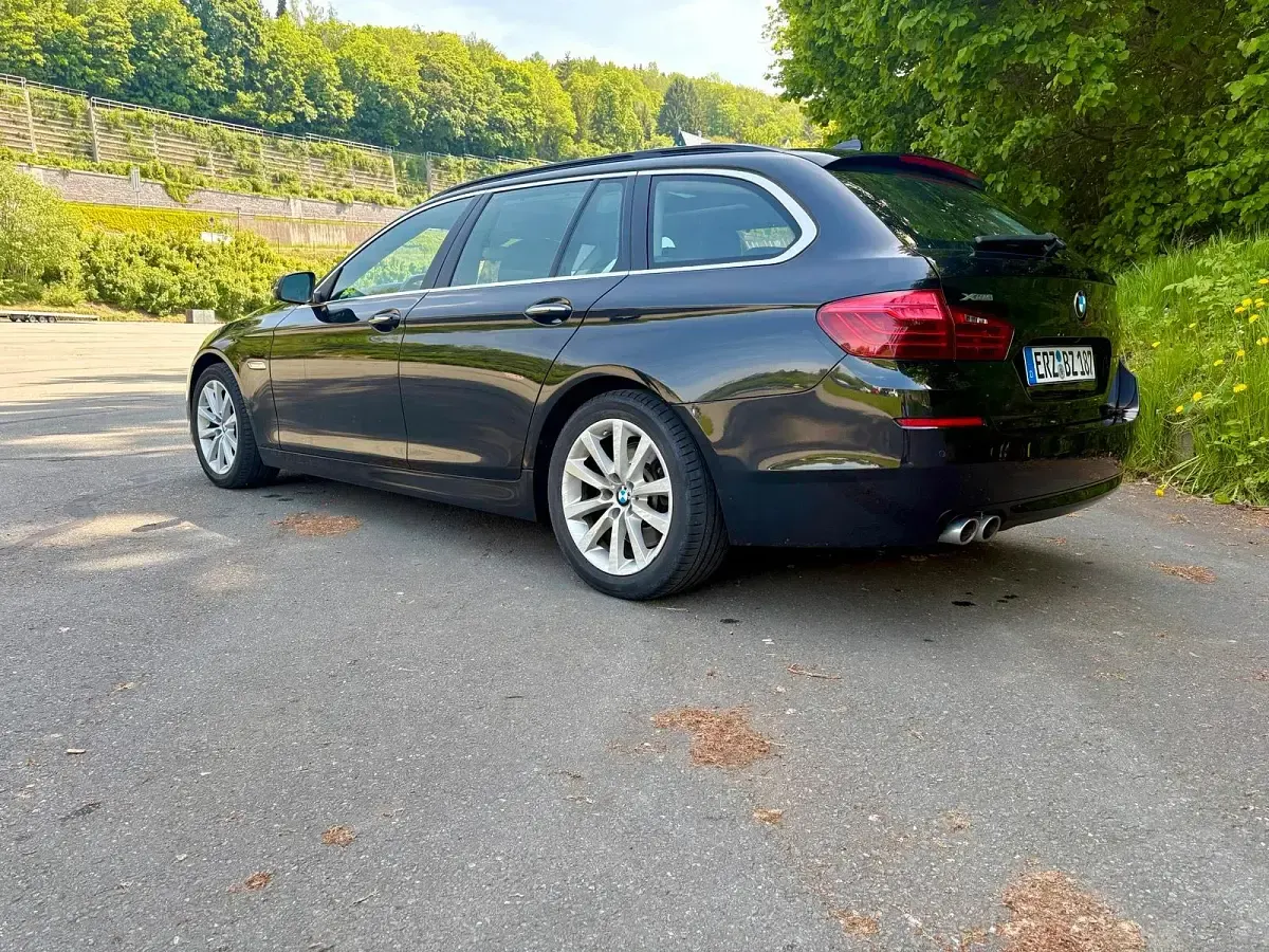 Gebraucht BMW 530 Luxury Line 258 PS (189 kW) 2015 Schwarz Kombi