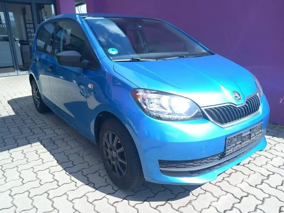 Gebraucht Skoda Citigo Active 60 PS (44 kW) 2018 Costa azul metallic Kleinwagen