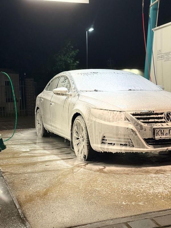 Gebraucht VW Passat 160 PS (117 kW) 2010 Silber Coupé