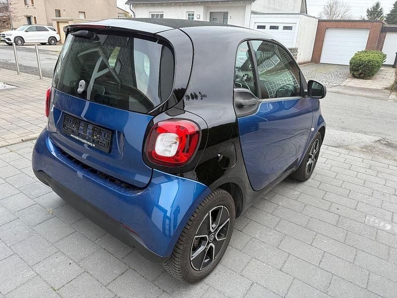 Gebraucht Smart ForTwo Electric Drive Passion 60 kW (82 PS) 2020 Blau Coupé