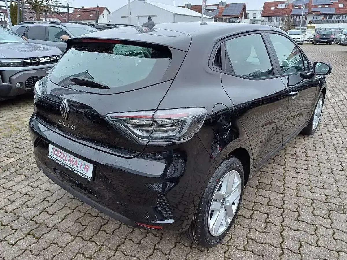 Neu Renault Clio V Evolution 101 PS (74 kW) 2025 Schwarz Limousine