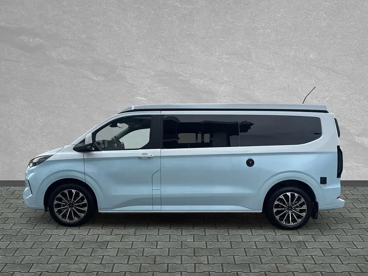 Neu Ford Tourneo Custom Nugget 150 PS (110 kW) 2025 Frozen white Van
