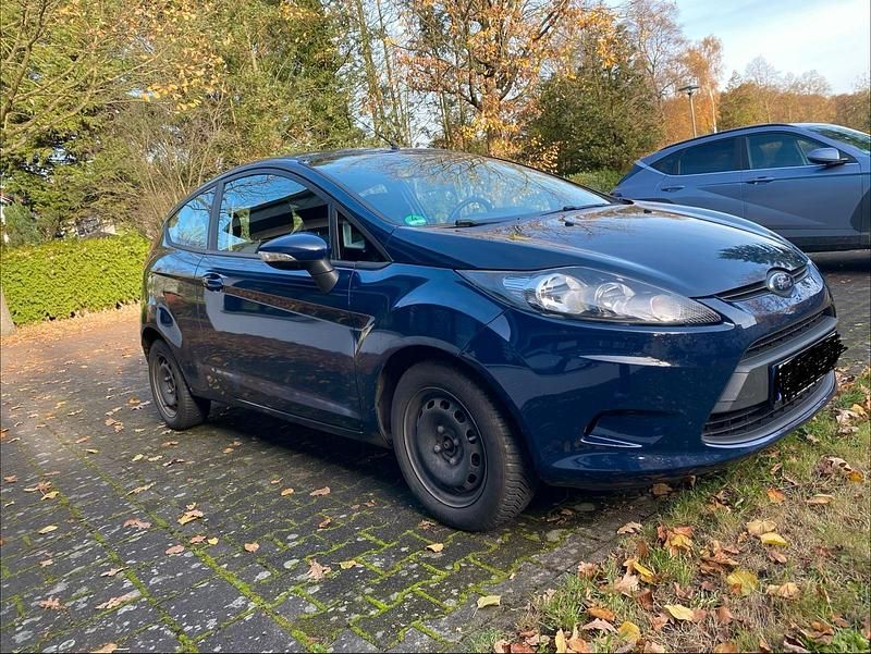 Gebraucht Ford Fiesta 60 PS (44 kW) 2008 Blau Kleinwagen