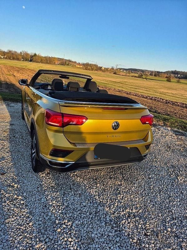 Gebraucht VW T-Roc Cabriolet Active 150 PS (110 kW) 2021 Gold Cabrio