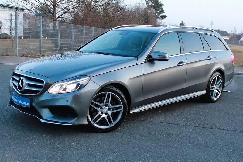 Gebraucht Mercedes E220 Avantgarde 170 PS (125 kW) 2016 Grau Limousine