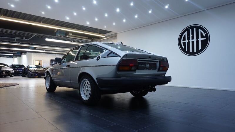 Gebraucht Alfa Romeo GTV 131 PS (96 kW) 1983 Silber Coupé
