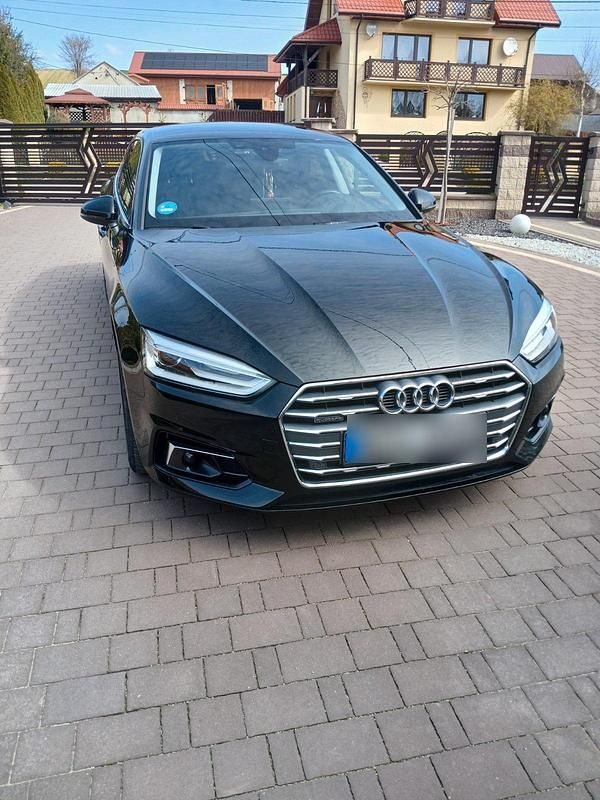 Gebraucht Audi A5 Sportback Ambiente 204 PS (150 kW) 2018 Schwarz Kleinwagen