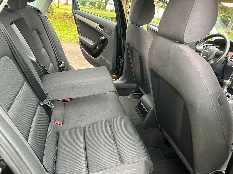 Gebraucht Audi A4 Ambition 120 PS (88 kW) 2009 Schwarz Limousine