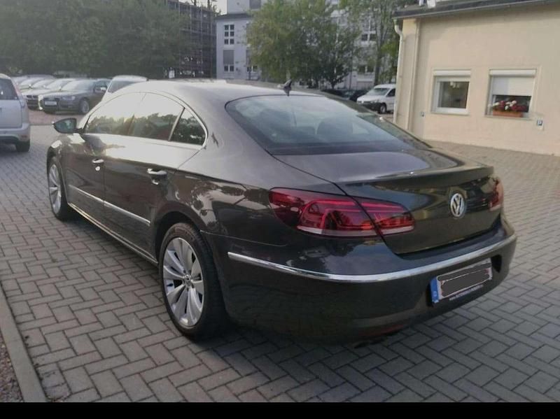 Gebraucht VW Passat 170 PS (125 kW) 2012 Coupé