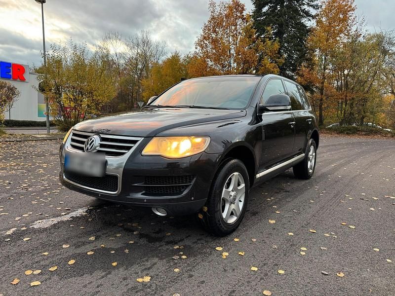 Schwarz Gebraucht 2007 VW Touareg SUV | 6.499 € (Teuer) - Bild 1/4