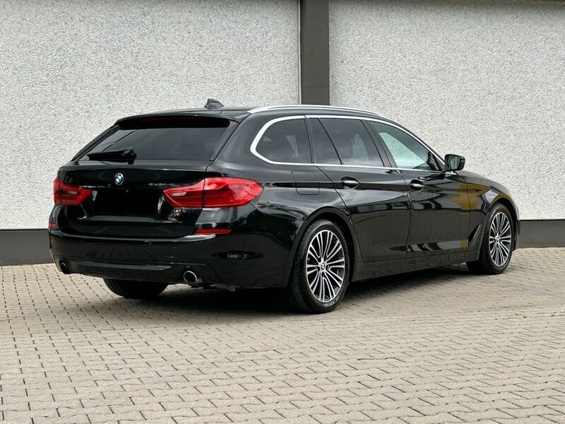 Schwarz Gebraucht 2018 BMW 530 M Sport Kombi | 29.500 € (Etwas zu teuer) - Bild 1/4