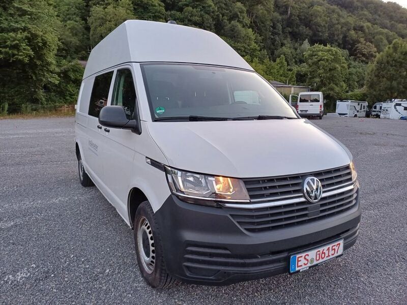 Gebraucht VW T6.1 150 PS (110 kW) 2020 Candyweiß Van