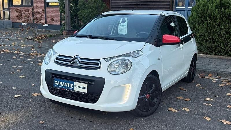 Weiß Gebraucht 2017 Citroën C1 Furio Kleinwagen | 7.790 € (Fairer Preis) - Bild 1/4