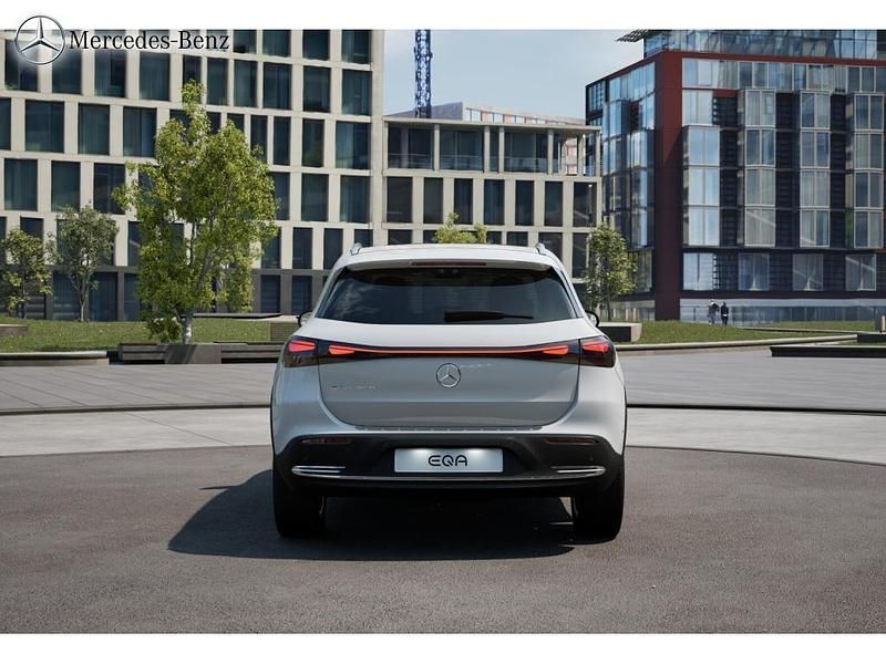 Gebraucht Mercedes EQA250 Progressive 139 kW (190 PS) 2025 Unilack polarweiß SUV