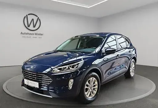 Używany Ford Kuga Titanium 190 KM (139 kW) 2020 Niebieski SUV