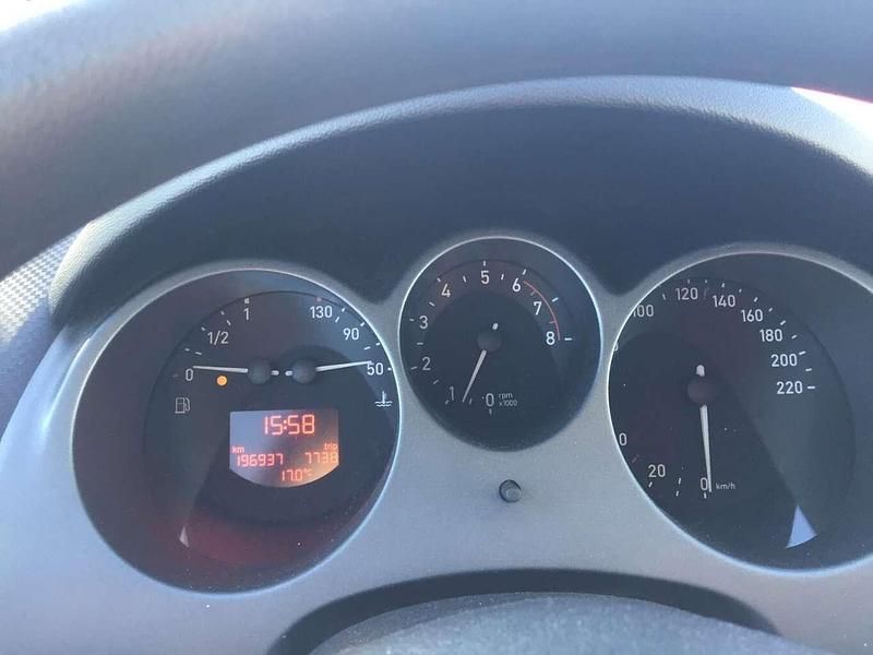 Gebraucht Seat Altea Reference 102 PS (75 kW) 2005 Silber Van / Kleinbus