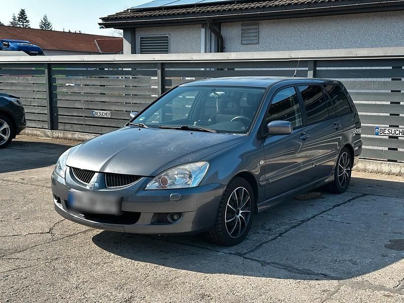 Silber Gebraucht 2005 Mitsubishi Lancer Kombi | 1.250 € (Guter Preis) - Bild 1/4