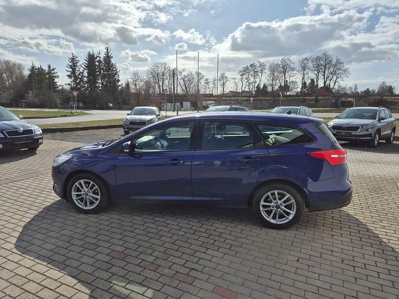 Gebraucht Ford Focus Business Edition 125 PS (91 kW) 2018 Blau Kombi