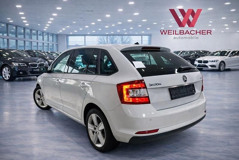 Gebraucht Skoda Rapid Style 90 PS (66 kW) 2017 Weiß Kombi