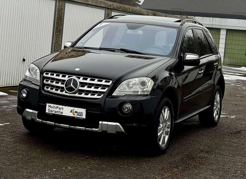 Gebraucht Mercedes ML350 AMG 224 PS (164 kW) 2009 Schwarz SUV