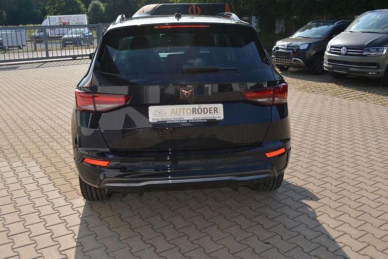 Neu Cupra Ateca 150 PS (110 kW) 2025 Schwarz SUV