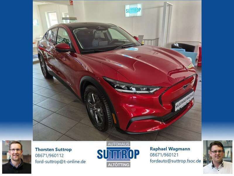 Lucidrot Gebraucht 2023 Ford Mustang Mach-E SUV | 47.900 € (Etwas zu teuer) - Bild 1/4