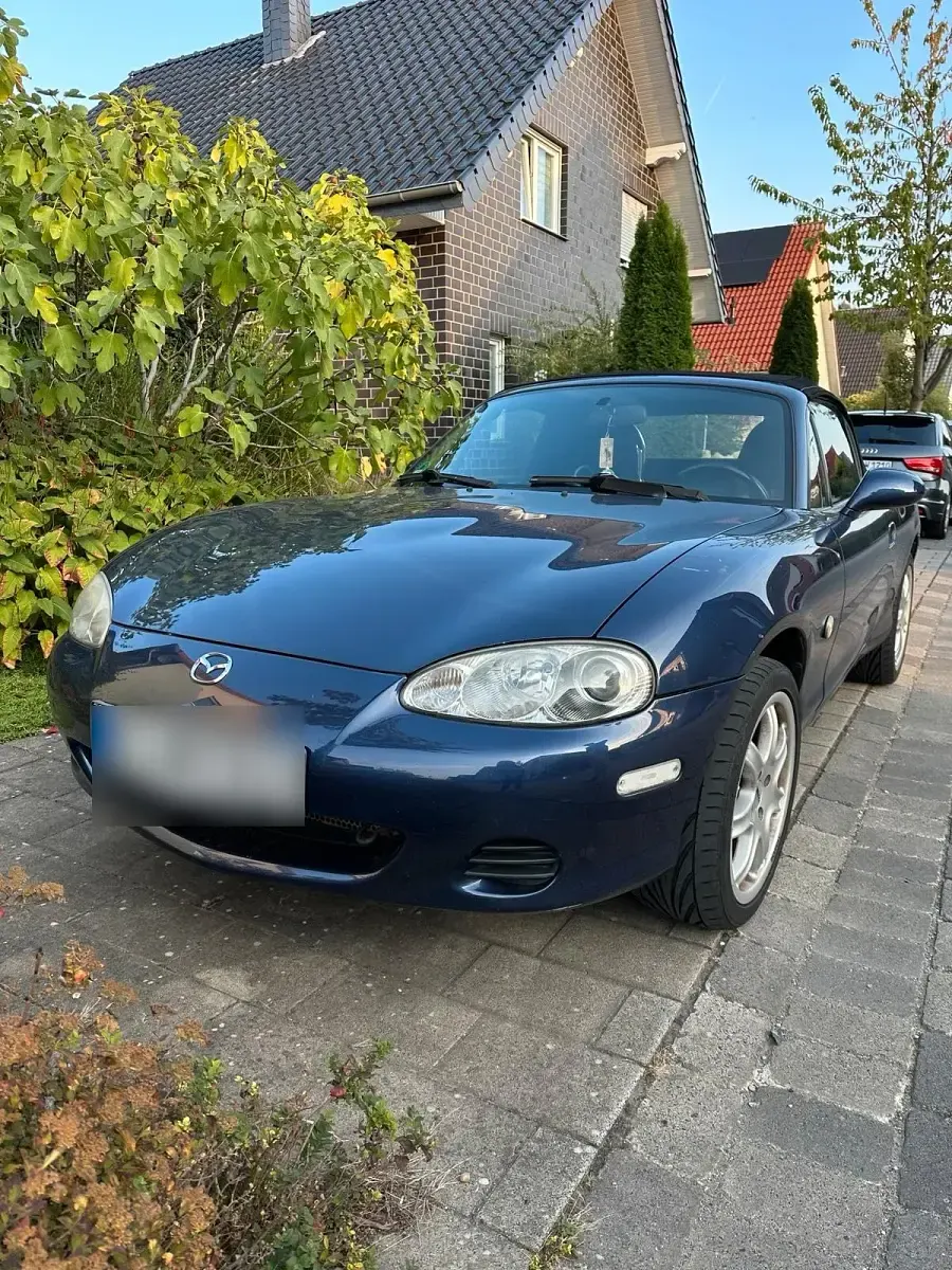 Gebraucht Mazda MX5 110 PS (80 kW) 2002 Blau Cabrio