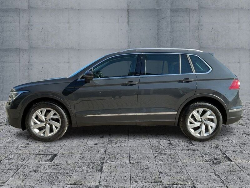 Gebraucht VW Tiguan Move 150 PS (110 kW) 2024 Uranograu SUV