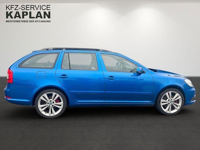 Gebraucht Skoda Octavia RS 235 PS (172 kW) 2012 Blau Kombi