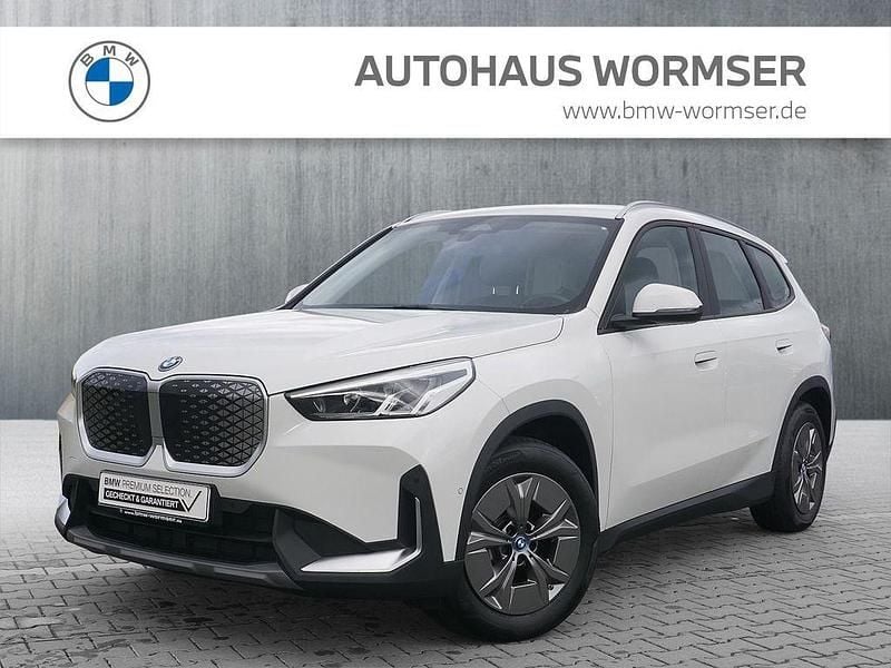 Gebraucht BMW iX1 Performance 230 kW (313 PS) 2024 Weiß SUV
