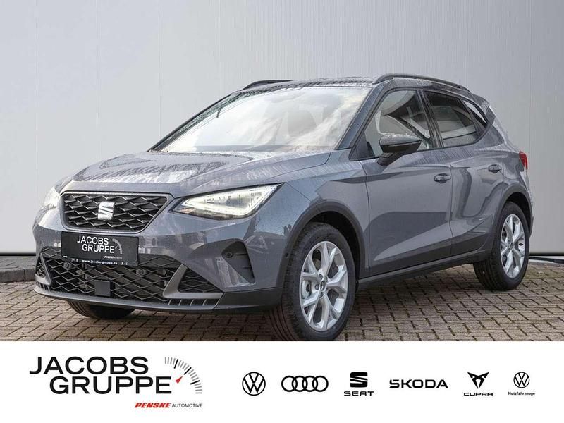 Grau Gebraucht 2025 Seat Arona FR SUV | 27.490 € (Teuer) - Bild 1/4