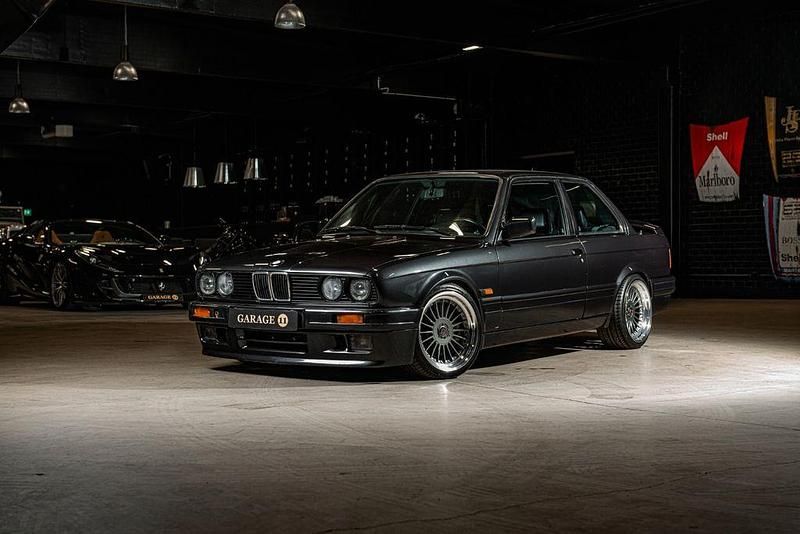 Gebraucht BMW 325 Performance 321 PS (236 kW) 1988 Schwarz Coupé