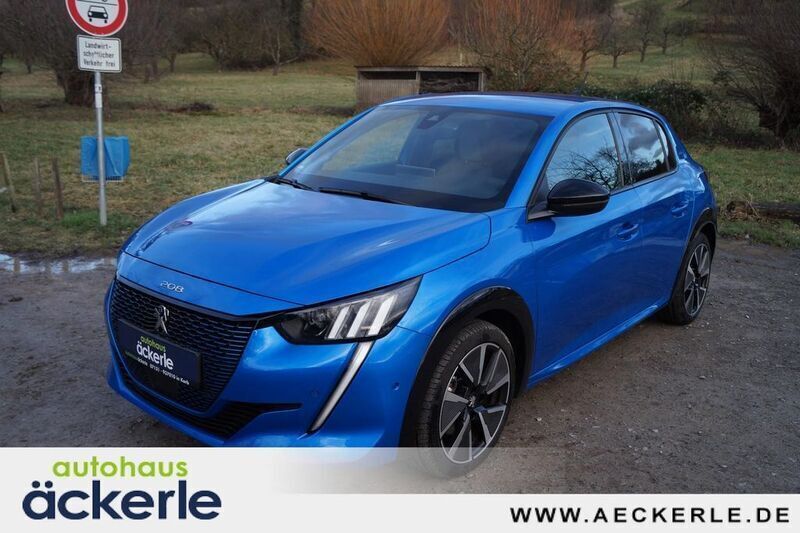 Vertigo blau perleffekt Gebraucht 2021 Peugeot e-208 GT Kleinwagen | 19.490 € (Fairer Preis) - Bild 1/4