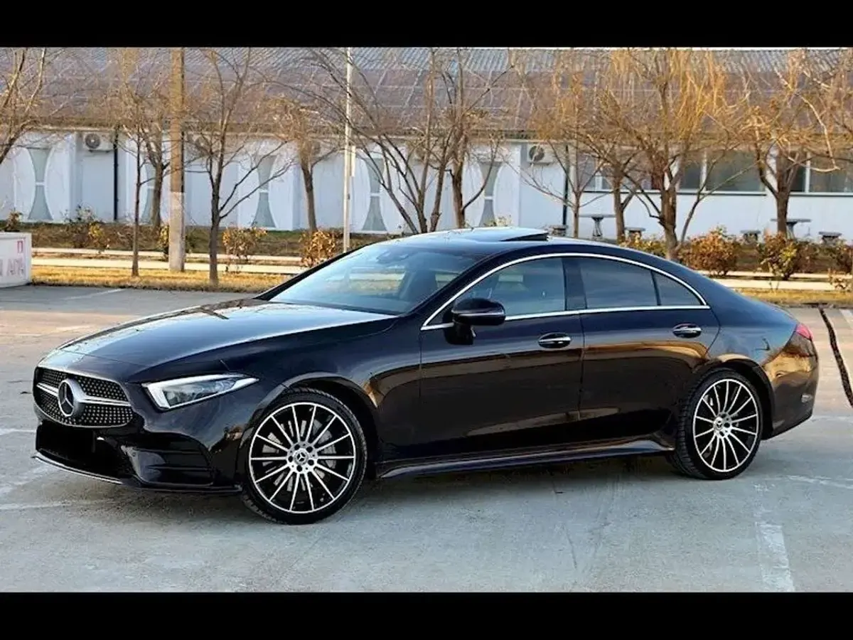 Gebraucht Mercedes CLS450 AMG line 367 PS (269 kW) 2019 Other Coupé