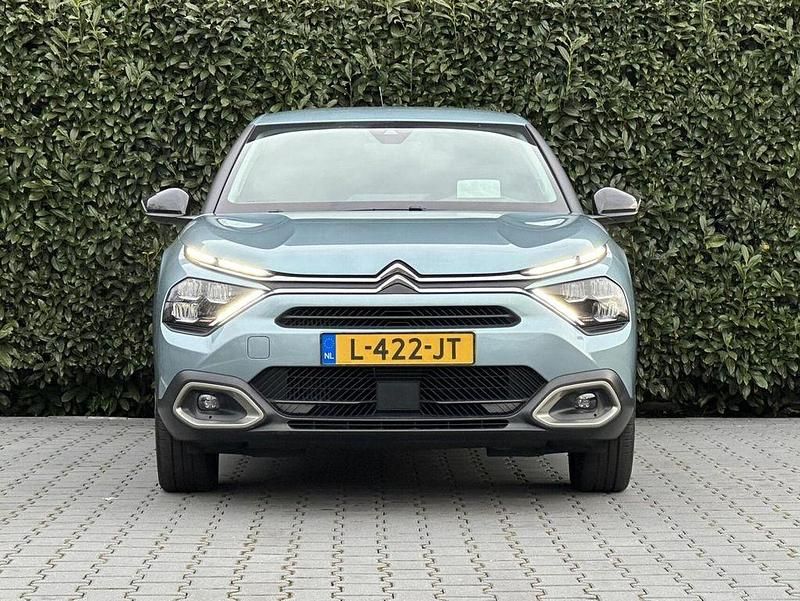 Gebraucht Citroën C4 Feel 131 PS (96 kW) 2021 Blau Limousine