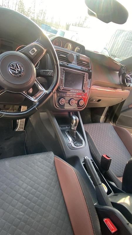 Gebraucht VW Scirocco Allstar 180 PS (132 kW) 2016 Grau Coupé