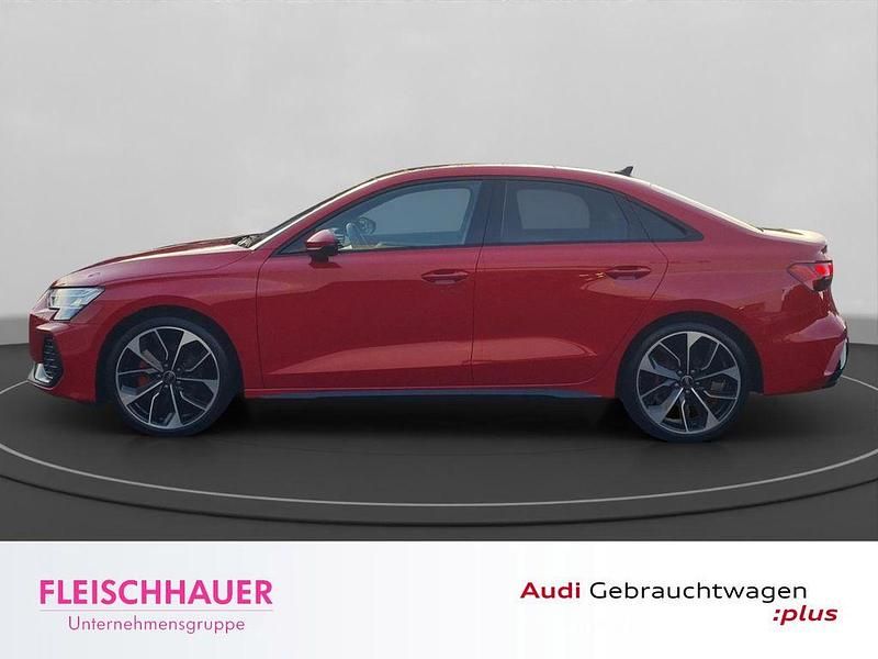 Gebraucht Audi A3 S-Line 150 PS (110 kW) 2024 Rot Limousine