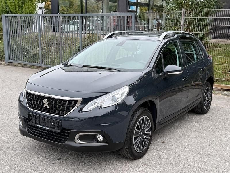 Grau Gebraucht 2017 Peugeot 2008 Active SUV | 7.490 € (Superpreis) - Bild 1/4