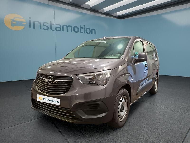 Grau Gebraucht 2024 Opel Combo Van / Kleinbus | 22.199 € (Etwas zu teuer) - Bild 1/4