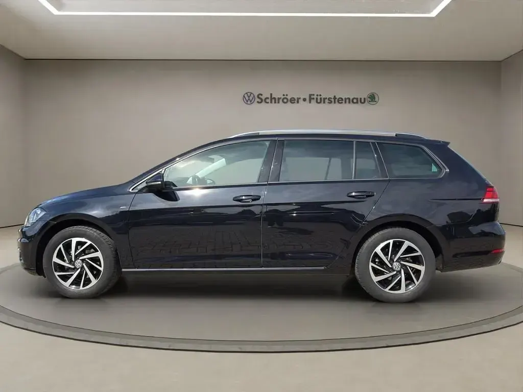 Gebraucht VW Golf VII 125 PS (91 kW) 2018 Schwarz Kombi
