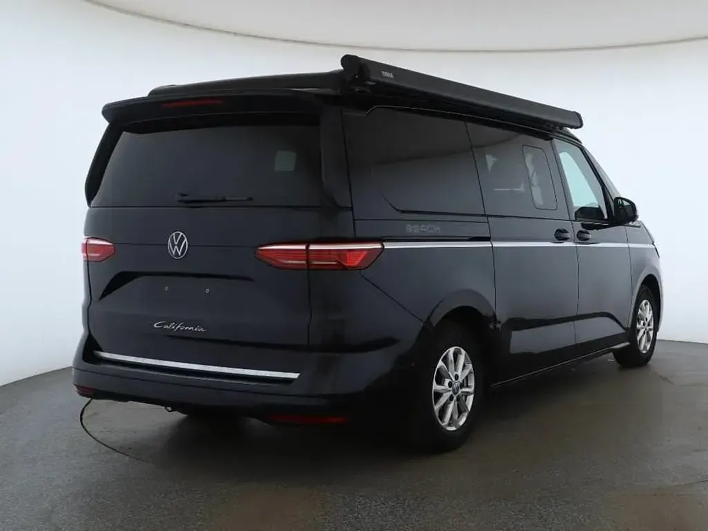Gebraucht VW California Beach 150 PS (110 kW) 2025 Schwarzkeine angabe Van